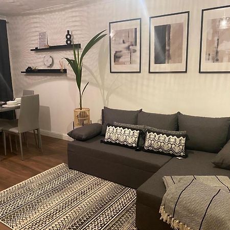 Acacia Villa Dunstable Εξωτερικό φωτογραφία